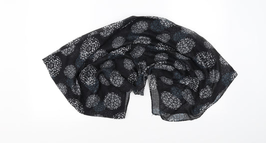 Front view of Preworn Black Geometric Shawl/Wrap