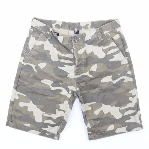 Cedarwood State Mens Green Camouflage  Chino Shorts Size 32