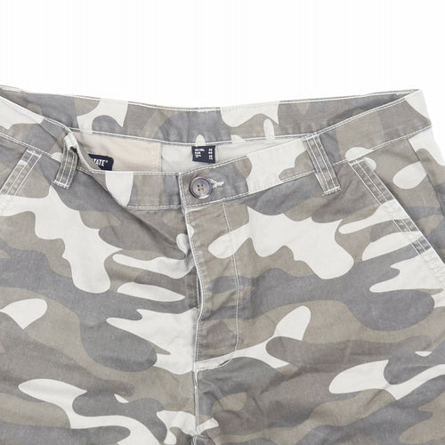 Cedarwood State Mens Green Camouflage  Chino Shorts Size 32