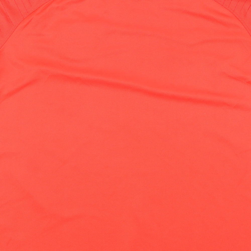 Nike Boys Red   Basic T-Shirt Size 13-14 Years