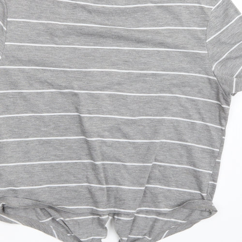 Disney  Womens Grey   Basic T-Shirt Size M