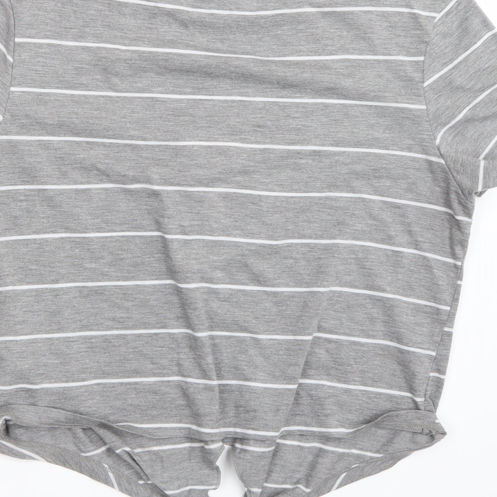 Disney  Womens Grey   Basic T-Shirt Size M