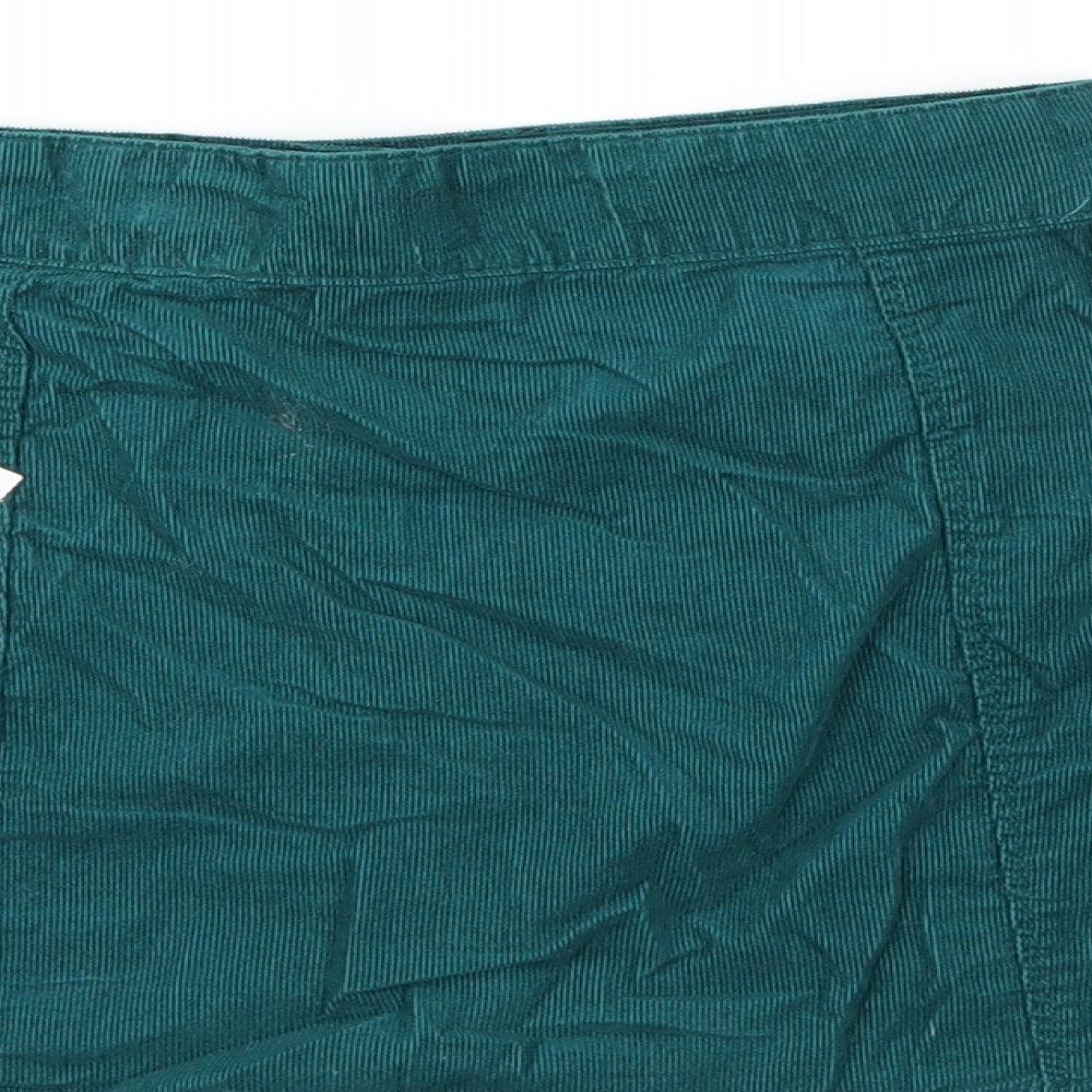 Matalan Girls Green  Corduroy Mini Skirt Size 9 Years