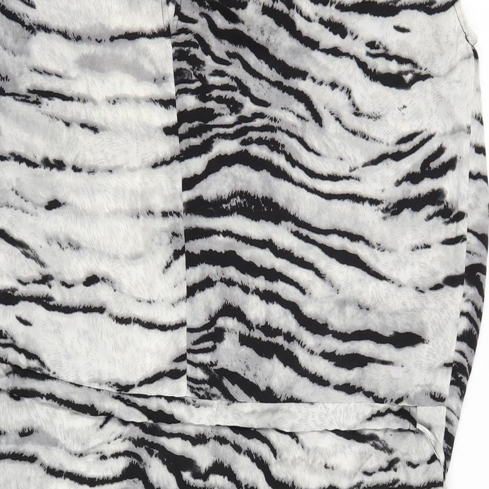 Saint Tropez Clothing Womens Grey Animal Print  Kimono Blouse Size M