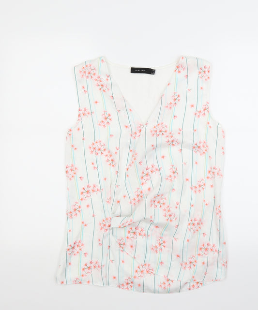 Front view of Preworn women’s white floral basic button-up, size S
