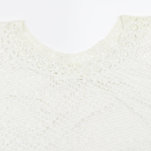 Preworn Womens White   Basic T-Shirt Size L