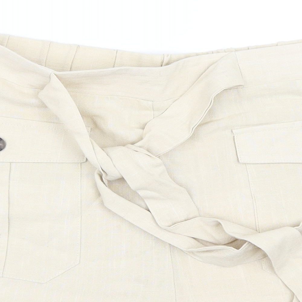F&F Womens Beige   Paperbag Shorts Size 14