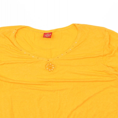 Lotus Womens Orange   Basic T-Shirt Size 2XL