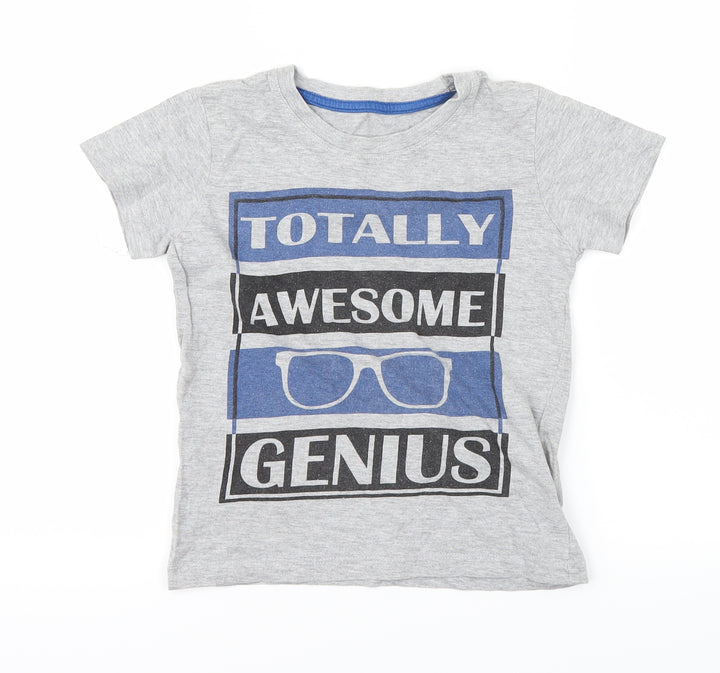 Preworn Boys Grey Basic T-Shirt Size 4-5 Years