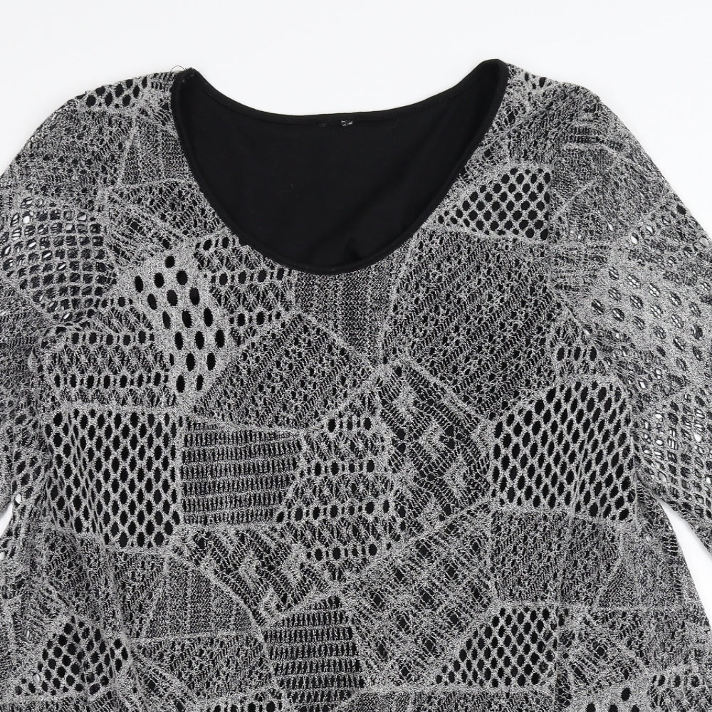 Preworn Womens Black   Fit & Flare  Size 14  - Layered with silver/grey
