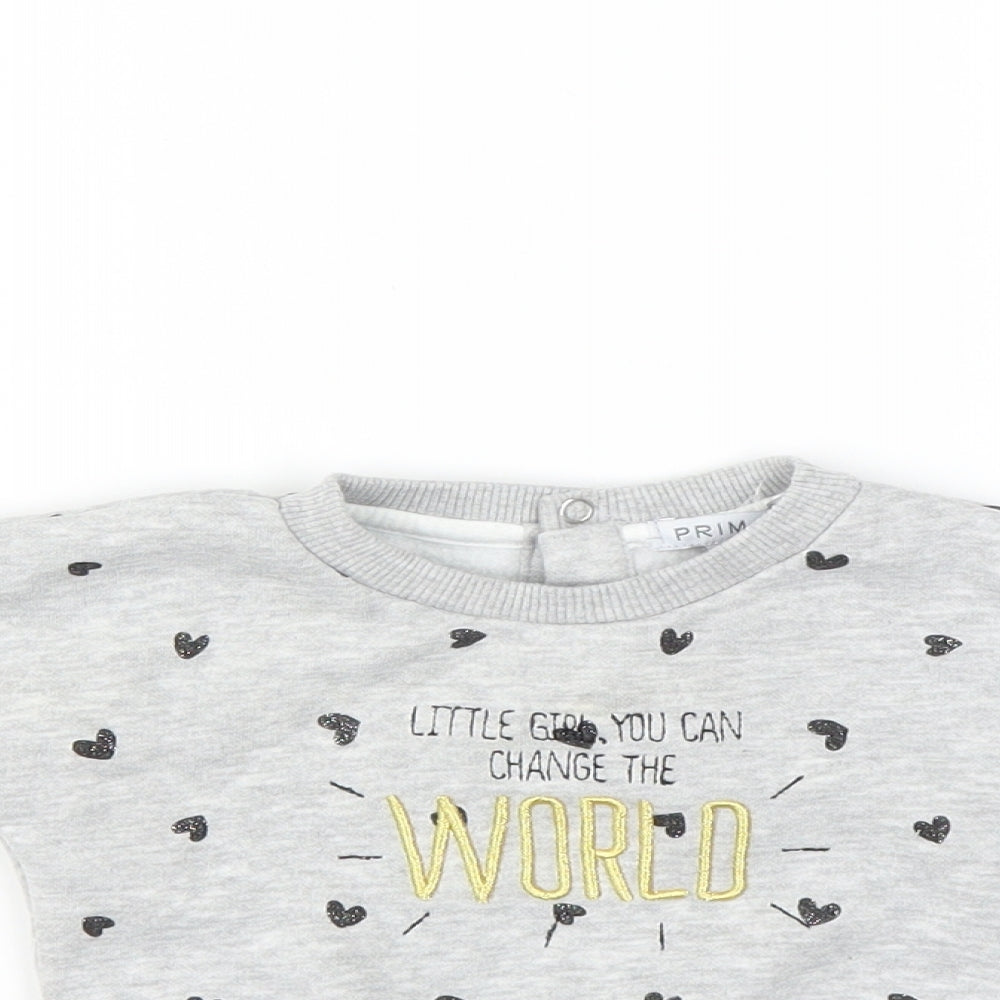 Primark Baby Grey   Pullover Jumper Size 6-9 Months  - sweatshirt heart print