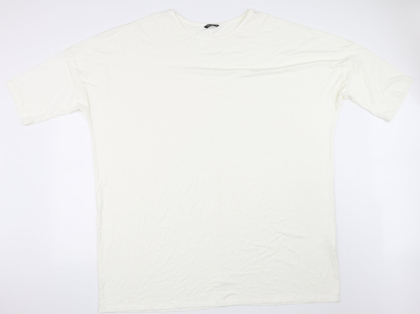 SheIn Womens White   Basic T-Shirt Size 2XL