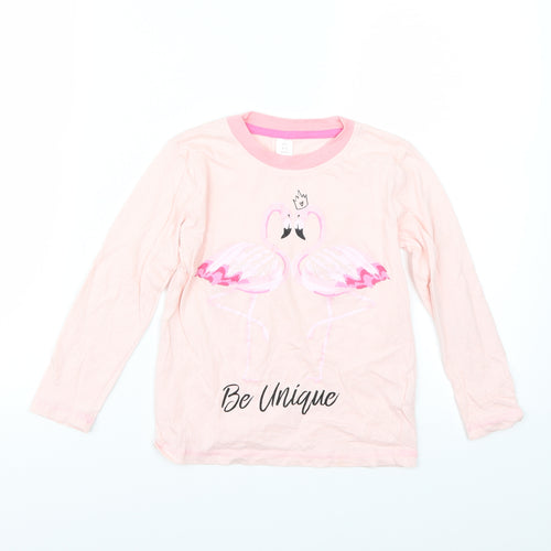 Preworn Girls Pink   Basic T-Shirt Size 6-7 Years