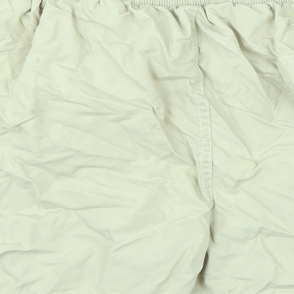 Nike Mens White   Sweat Shorts Size L