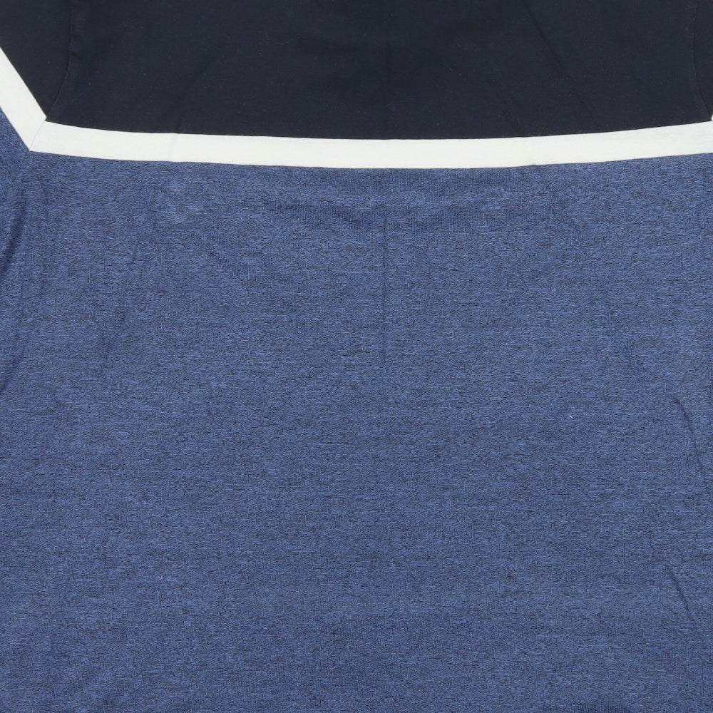 Voi Mens Blue Striped   T-Shirt Size XL