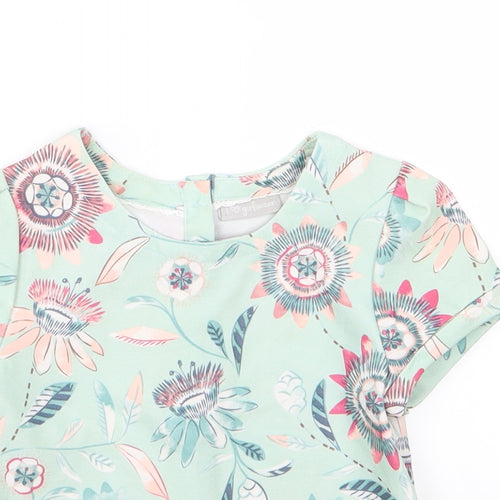 Matalan Girls Green Floral  Basic T-Shirt Size 5 Years
