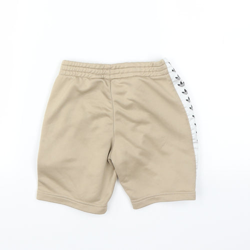 adidas Boys Beige   Sweat Shorts Size 6-7 Years