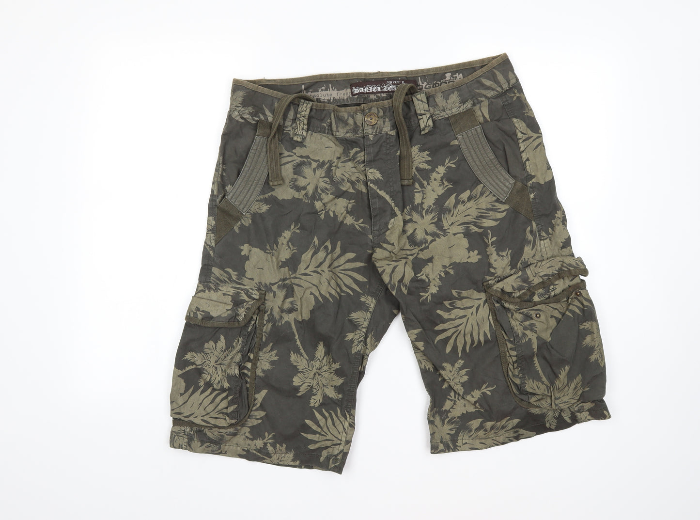 Daniel Lei Mens Green Floral  Bermuda Shorts Size XL
