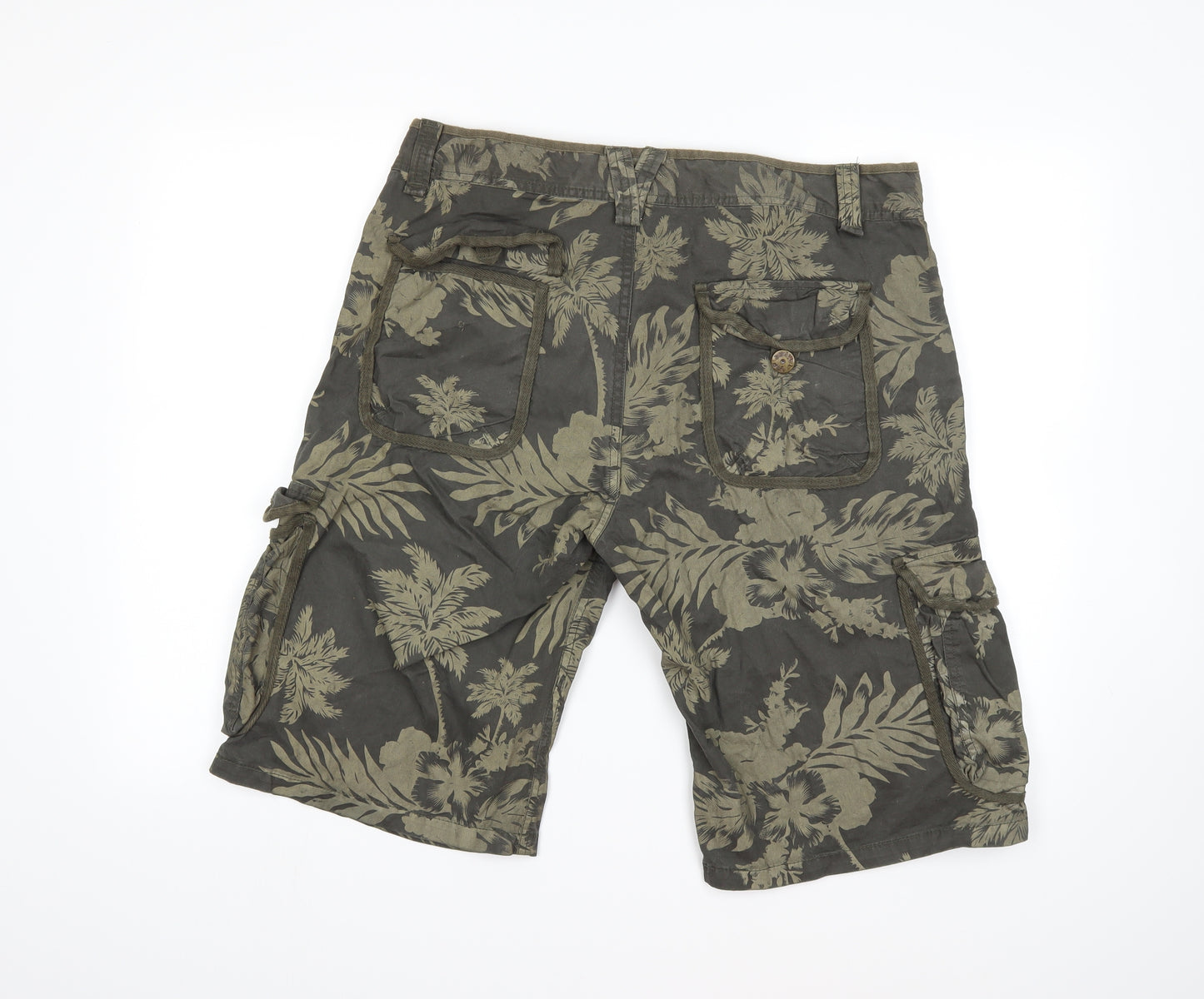 Daniel Lei Mens Green Floral  Bermuda Shorts Size XL