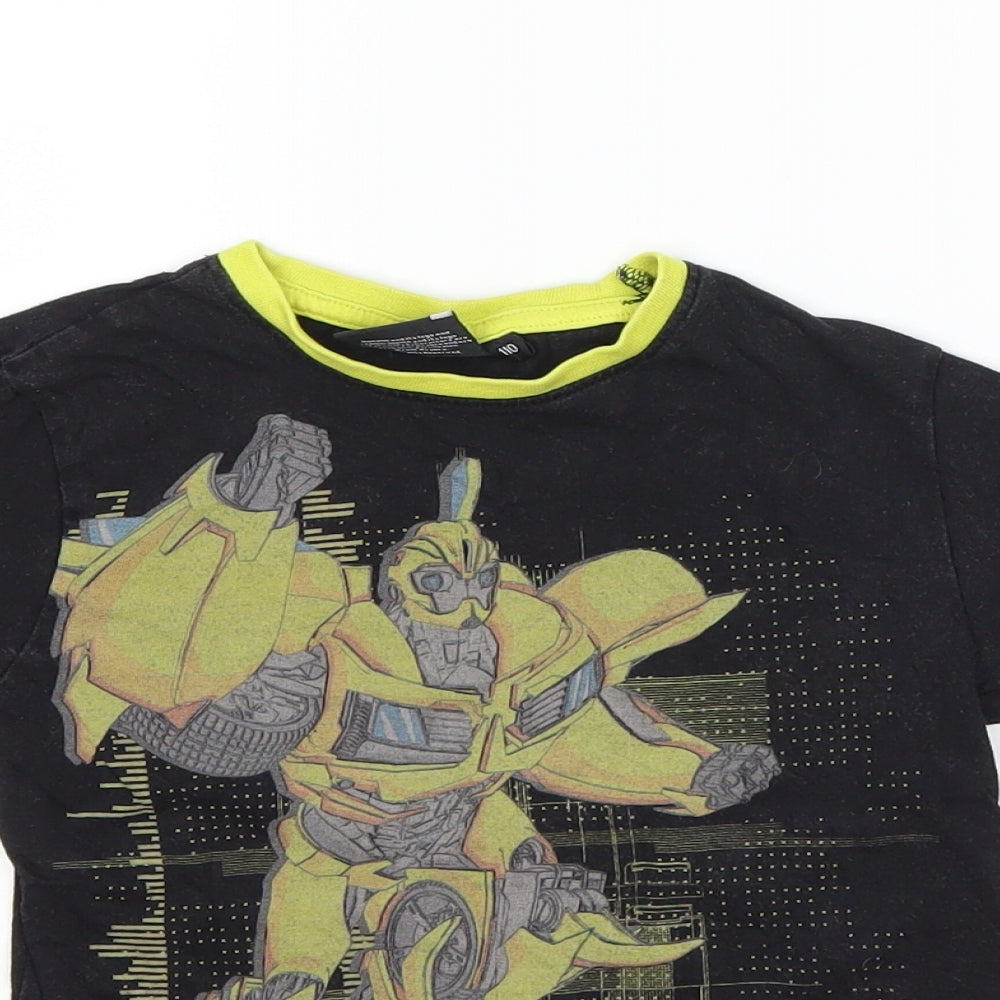 Preworn Boys Black   Basic T-Shirt Size 5-6 Years