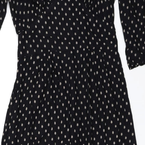 United Colors of Benetton Womens Black Floral  Fit & Flare  Size M