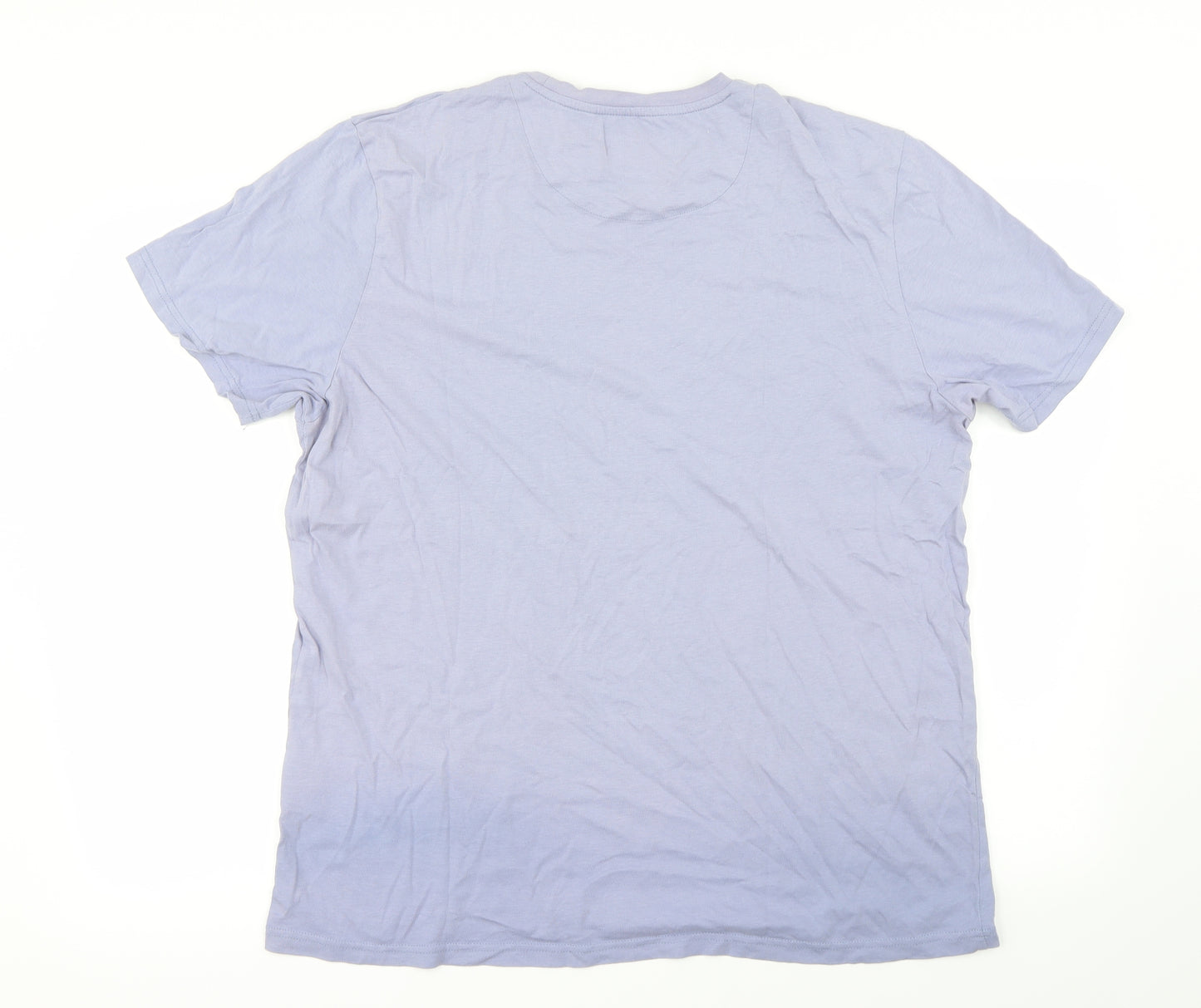 Lyle & Scott Mens Purple    T-Shirt Size XL