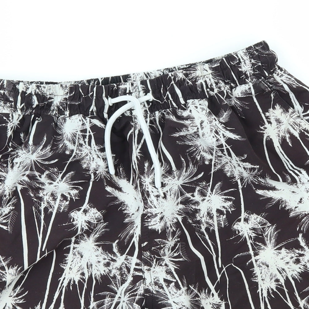 Cedar Wood State Mens Black Floral  Sweat Shorts Size M