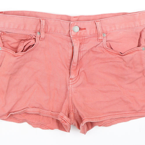 UNI QLO Womens Pink  Denim Hot Pants Shorts Size 27 in