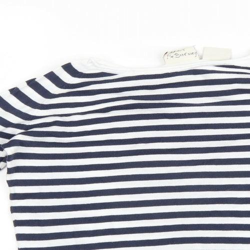 Magnum Girls White Striped  Pullover Jumper Size 13 Years