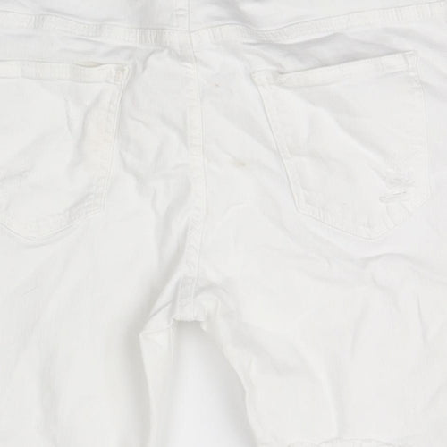 hera london Mens White   Cargo Shorts Size 28 in