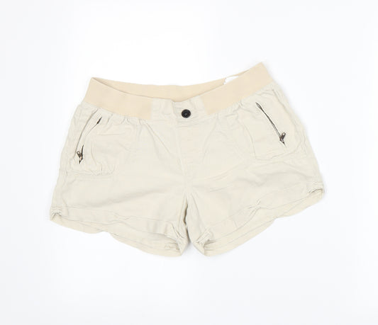Front view of H&M girls’ beige hot pants shorts, size 12-13, years