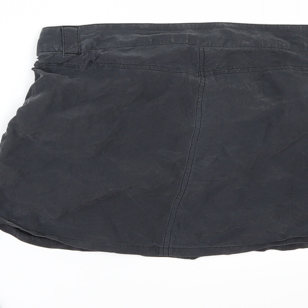 Preworn Womens Black   Mini Skirt Size 32 in