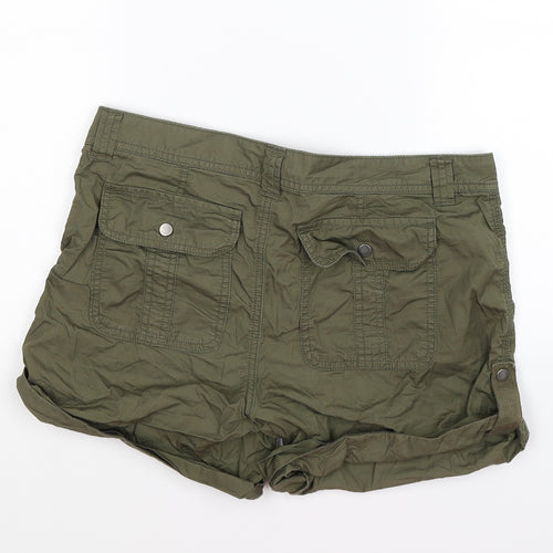Gap Womens Green   Cargo Shorts Size 8 - convertible