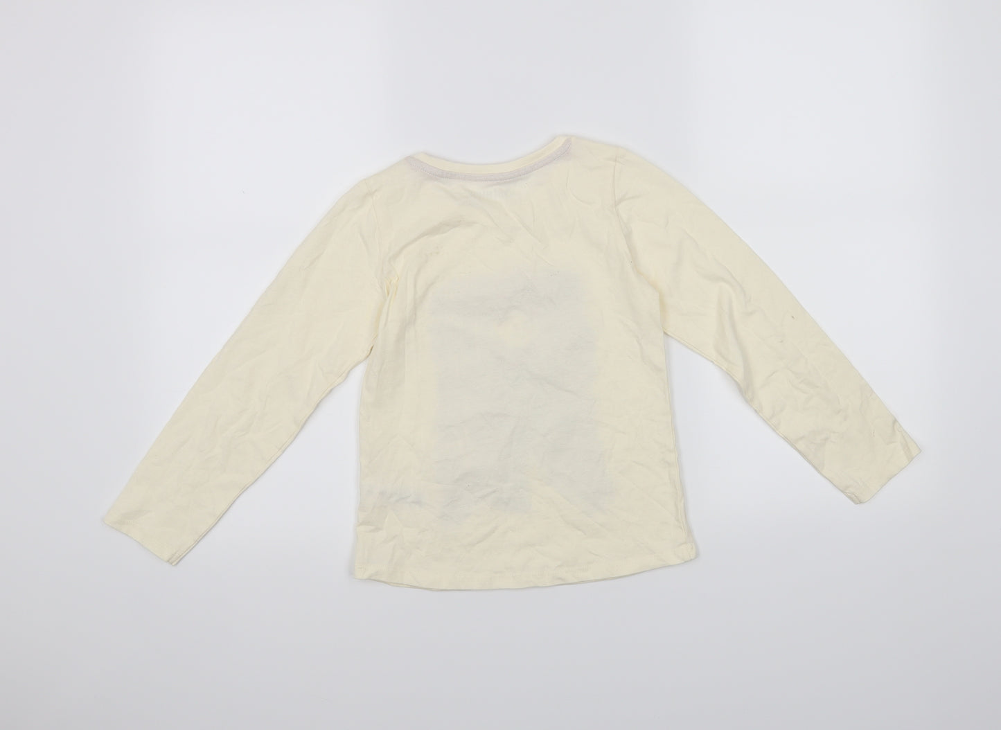 Nutmeg Girls White   Pullover T-Shirt Size 7-8 Years
