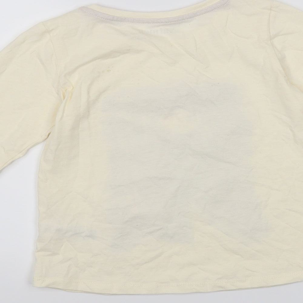 Nutmeg Girls White   Pullover T-Shirt Size 7-8 Years