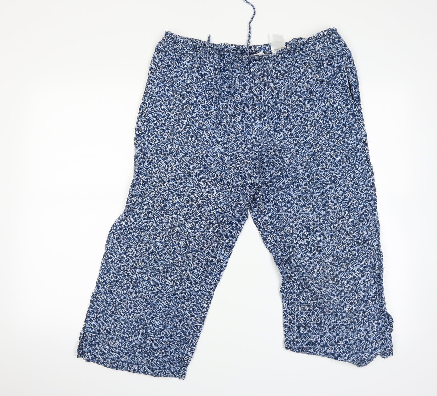 Liz Claiborne Womens Blue Batik  Chino Shorts Size 8