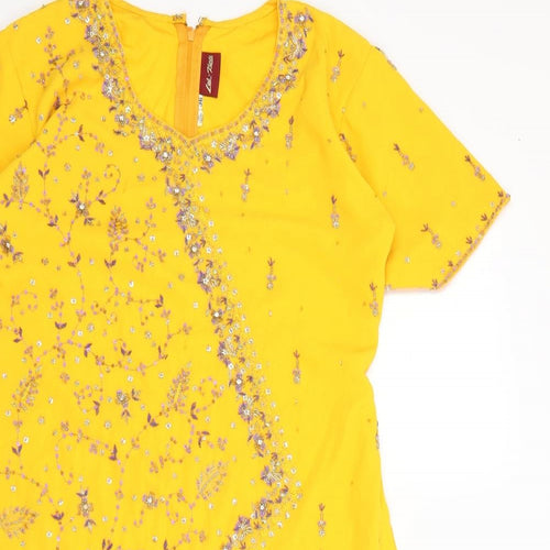Preworn Womens Yellow   Mini  Size 8