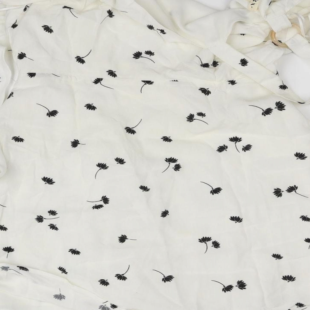 Dot & X Womens White   Fit & Flare  Size 8