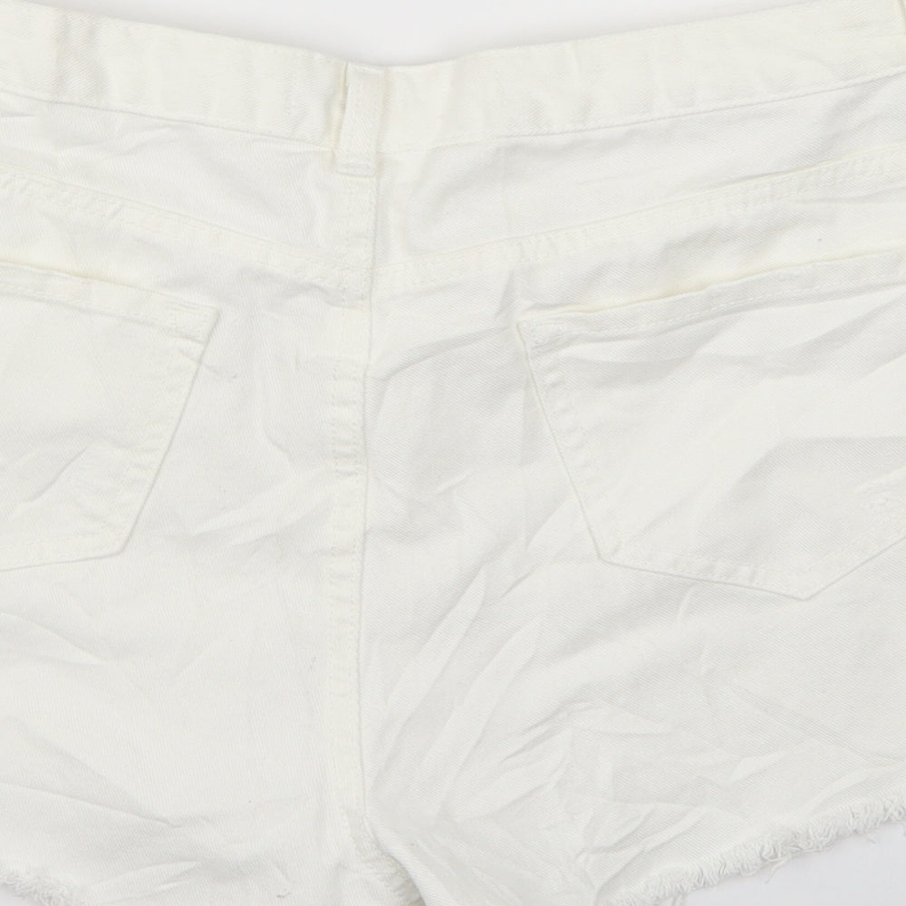 Denim co. Womens White  Denim Hot Pants Shorts Size 18