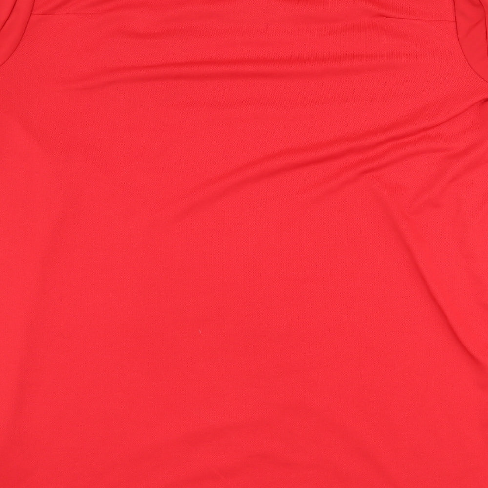 Umbro Mens Red    T-Shirt Size XL  - England