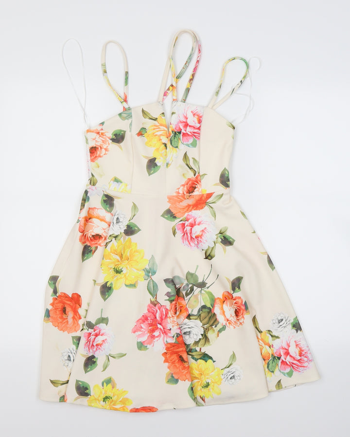 New Look Womens White Floral A-Line Size 6