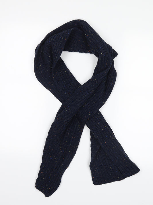 Front view of Preworn men’s blue knit rectangle scarf scarf one size