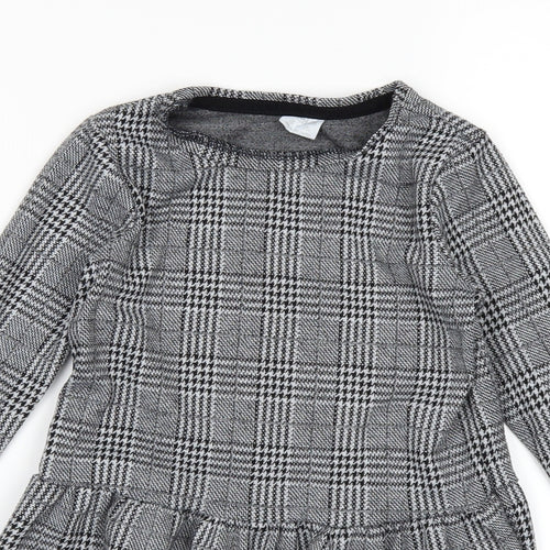 F&F Girls Black   Basic T-Shirt Size 4-5 Years
