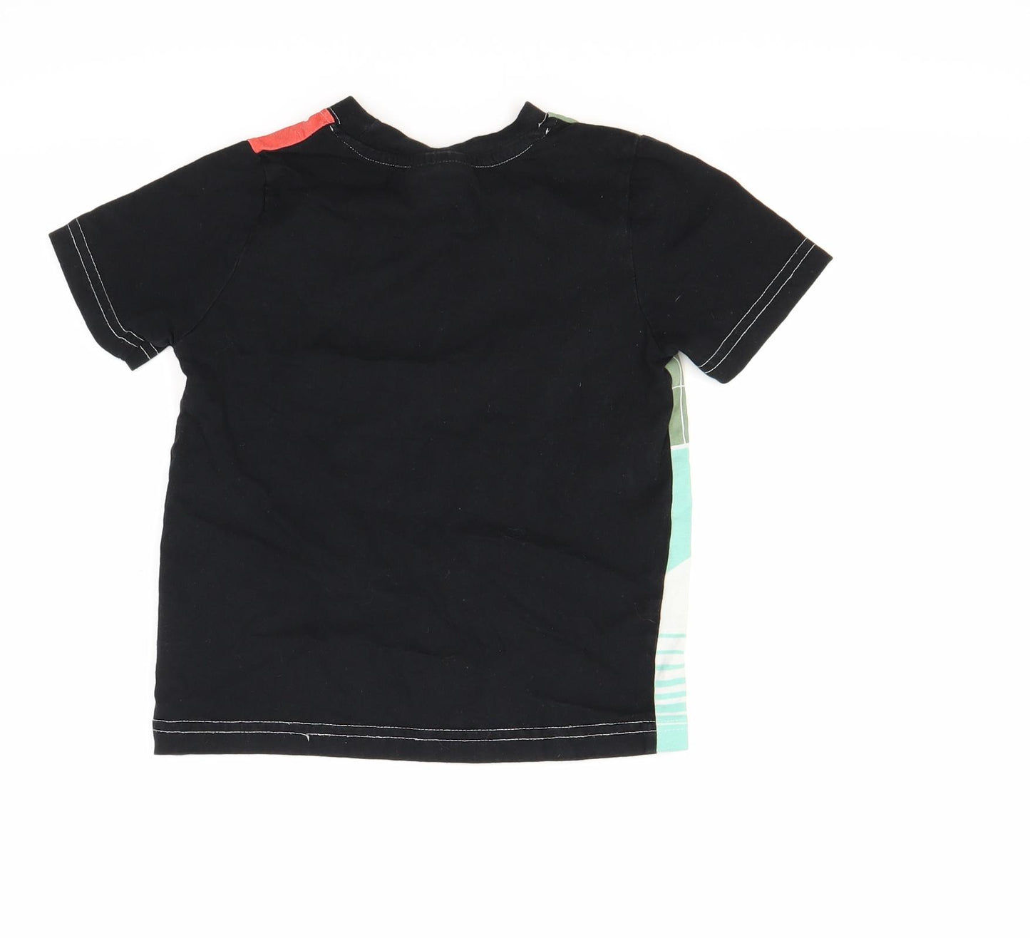 Preworn Boys Black   Basic T-Shirt Size 3-4 Years