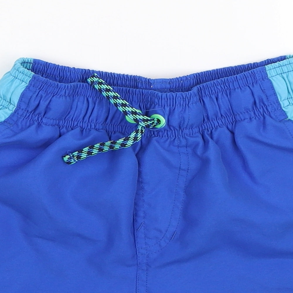 Nike Boys Multicoloured   Bermuda Shorts Size 10-11 Years