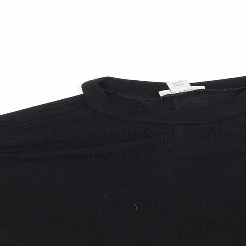 River Island Girls Black   Basic T-Shirt Size 5-6 Years  - Cut Out Shoulder