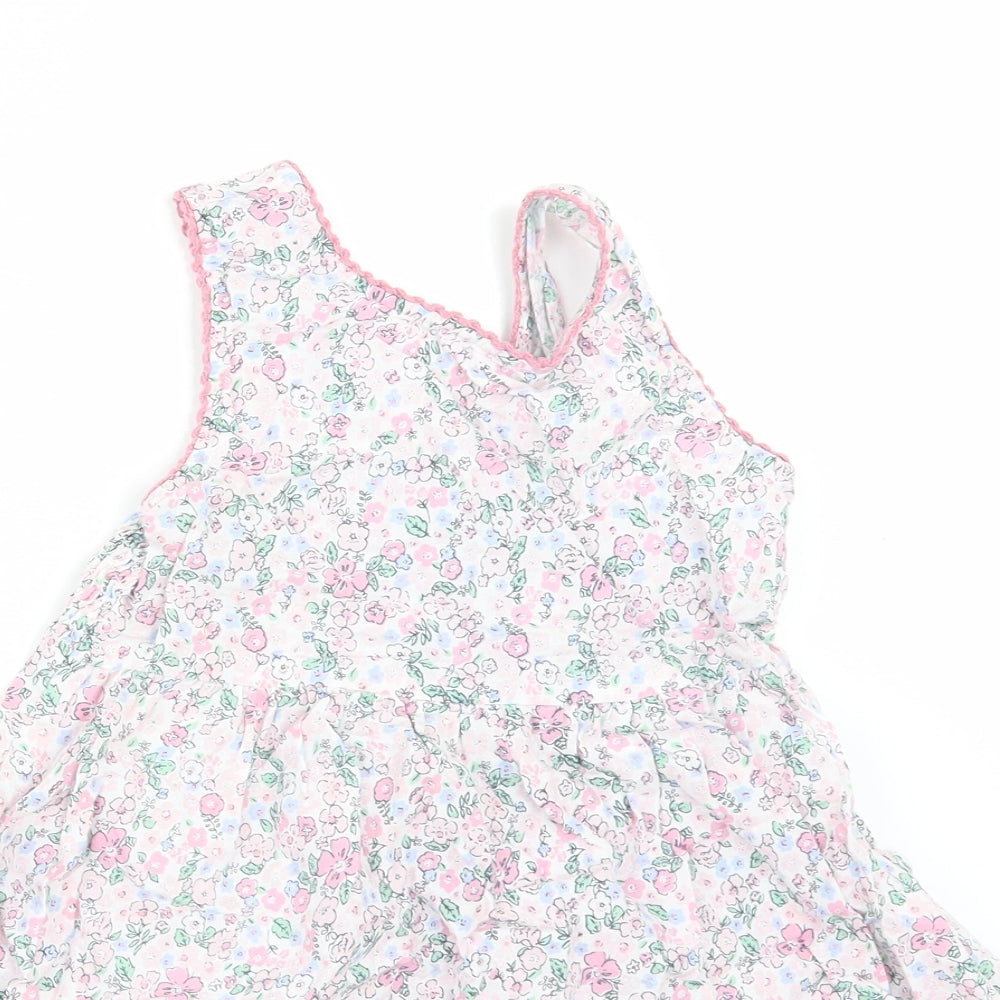 Primark Girls White Floral  Fit & Flare  Size 5-6 Years