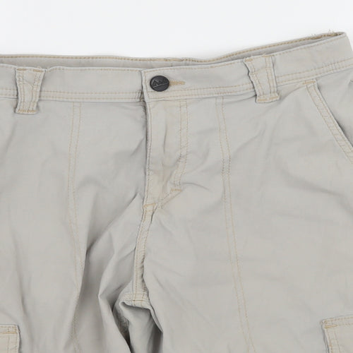 Preworn Boys Grey   Cargo Shorts Size 14 Years