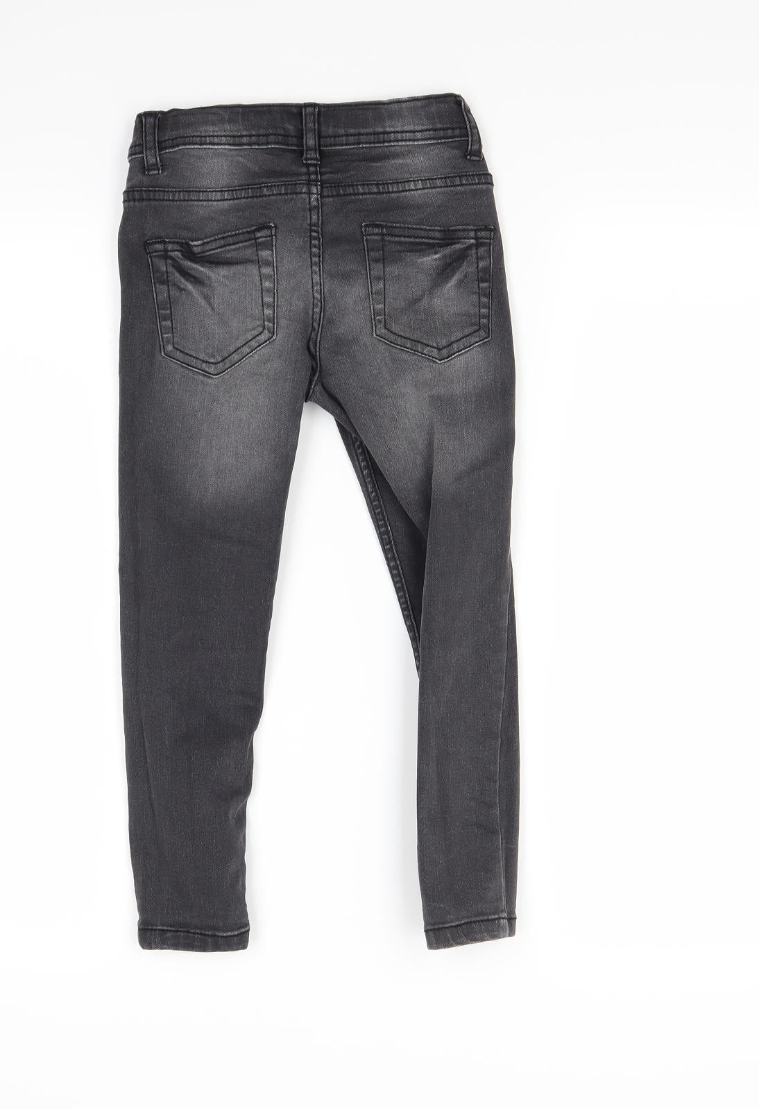 Primark Boys Black  Denim Skinny Jeans Size 4-5 Years