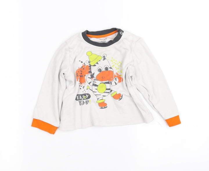 miniworld White Basic T-Shirt Size 24 Months